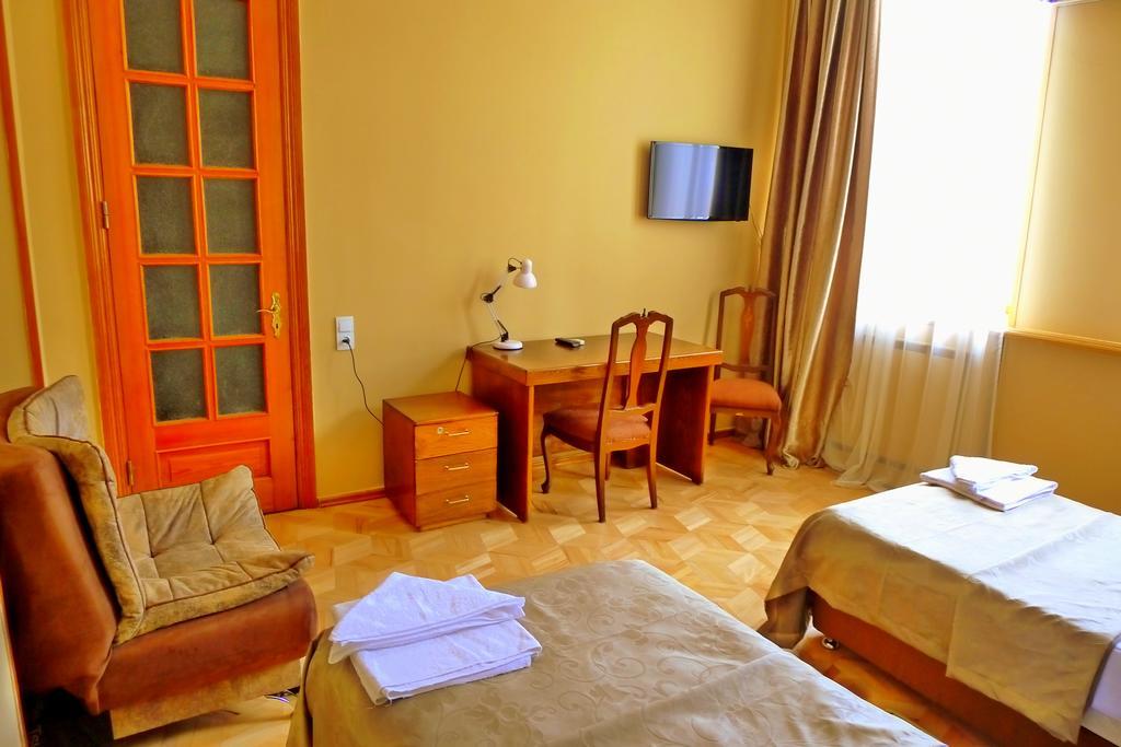 Hotel Georgian House Tbilisi Esterno foto